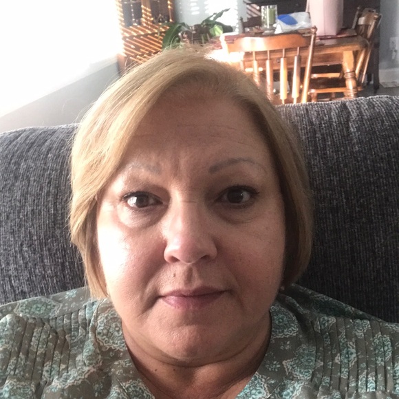 Meet your Posher, Patricia - Picture 1 of 1